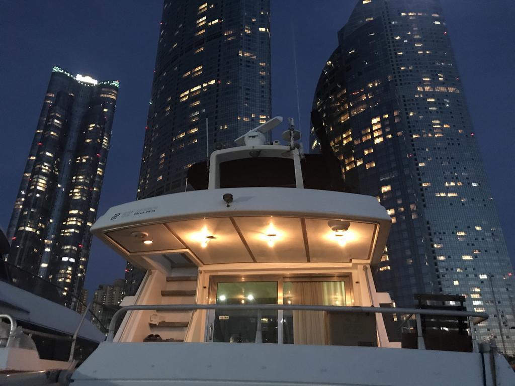 Hotel Sea And Yacht Busan Exterior foto