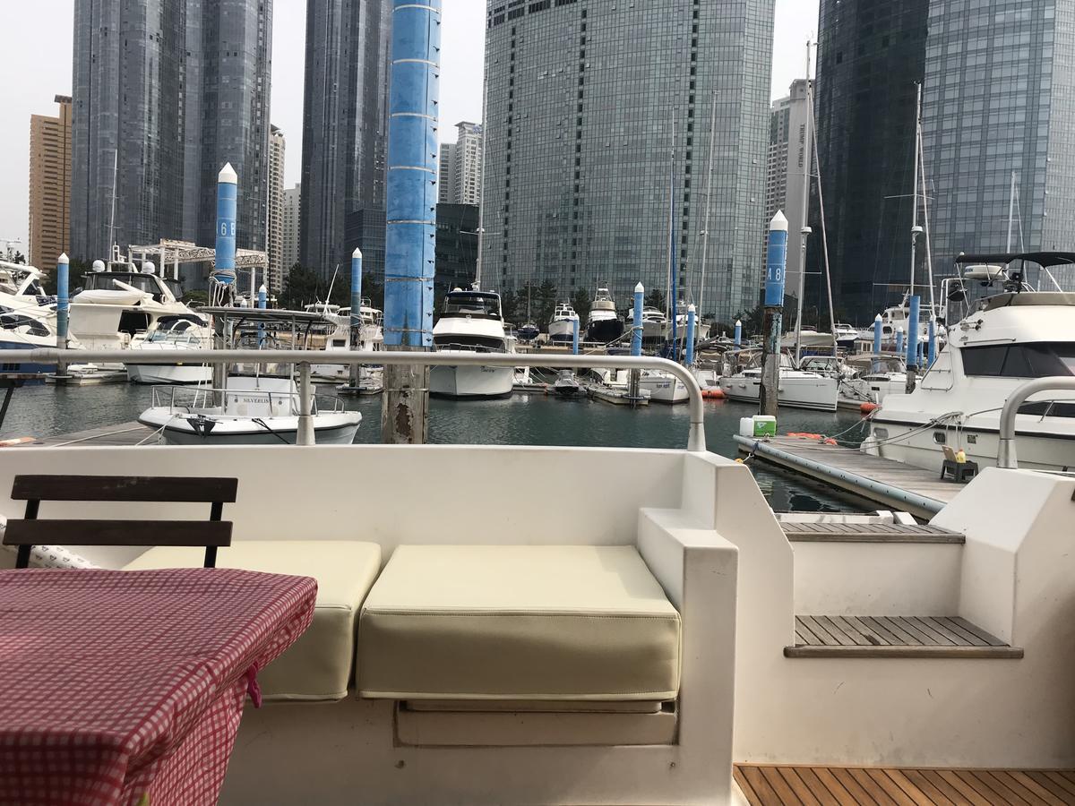 Hotel Sea And Yacht Busan Exterior foto